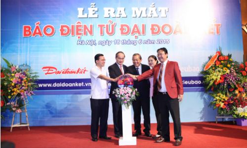 ສະເໜີຕົວສືເອເລກໂຕນິກດ້າຍດ່ວານເກັດ